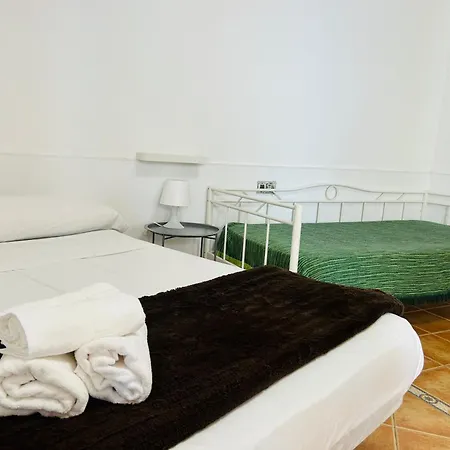 Altamalaga Apts Apartment Malaga